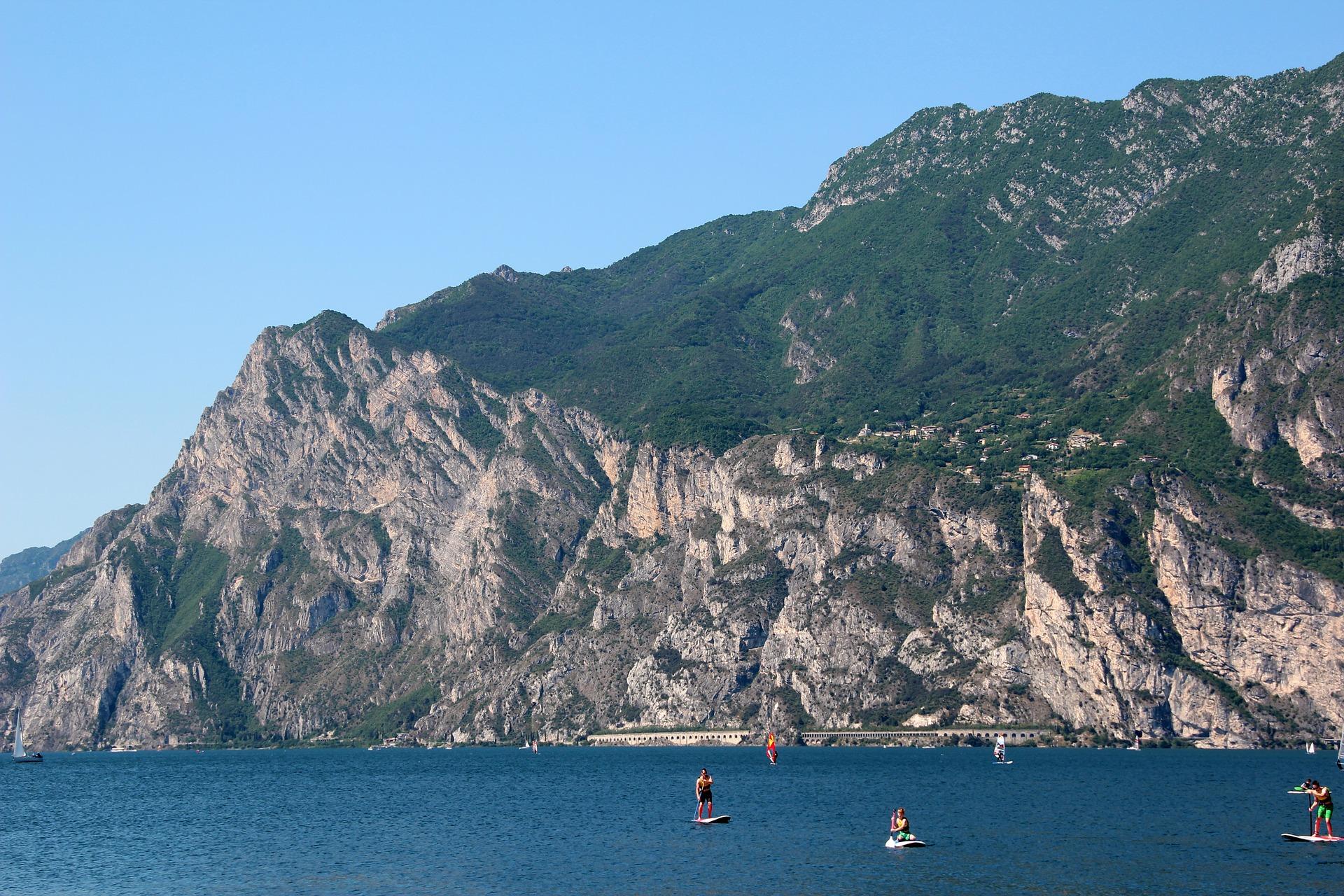 sup_al_lago_di_garda.jpg